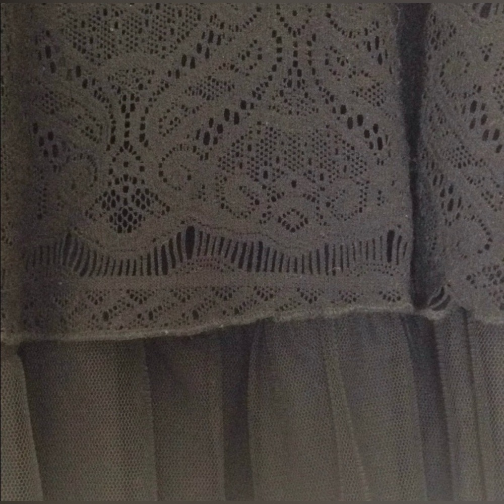 EUC 🌸 Free People Black Strapless Lace & Tulle Mini Dress | Feminine Boho Chic ✨ - Picture 3 of 6